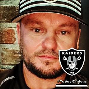 Meet your Posher, Keith